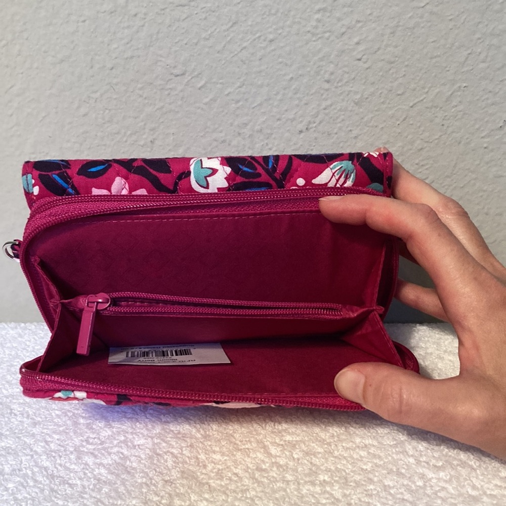 ThredUP: Vera Bradley RFID 3-in-1 Crossbody Wallet Bloom Berry Signature Print - Picture 8 of 12